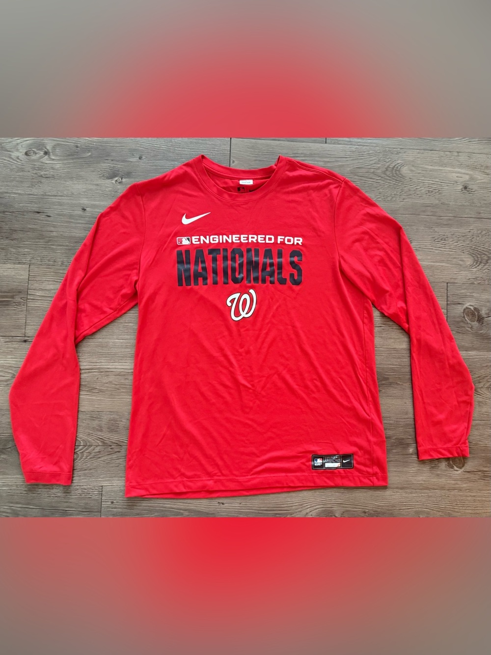 Nike Men’s Large Washington Nationals Long Sleeve Dri-Fit Tee, MLB/Baseball